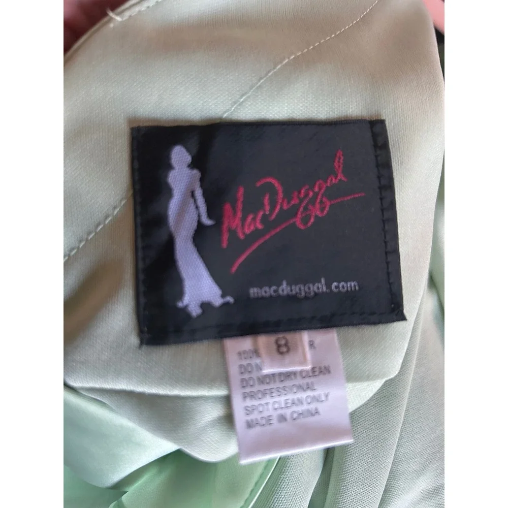 Mac Duggal  Pistachio Ruffle Slit Gown Size 8 Old Hollywood Bridesmaid Prom NWT